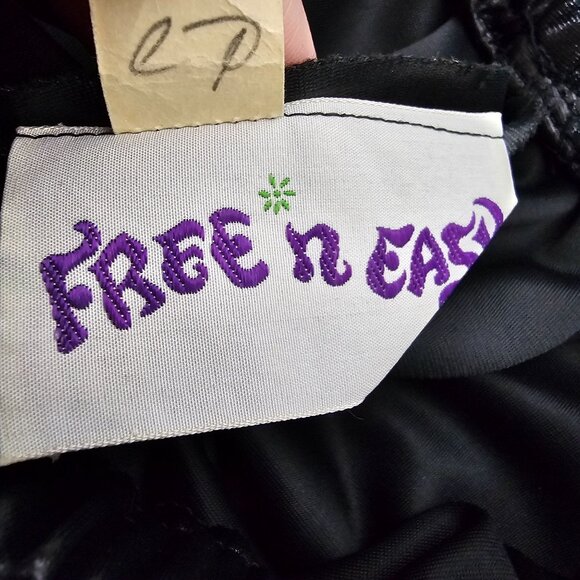 Vintage 70s Free N Easy 7 Black Shiny Pull On Stretch Flare Pants Bell Bottom - Picture 7 of 7